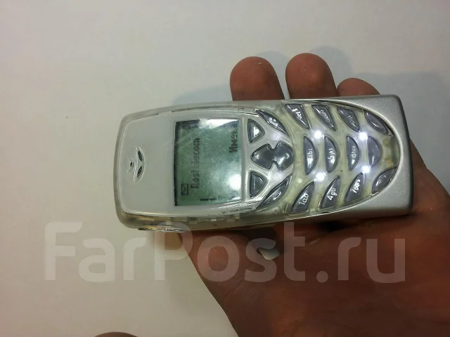 Nokia 8310. �/� ����