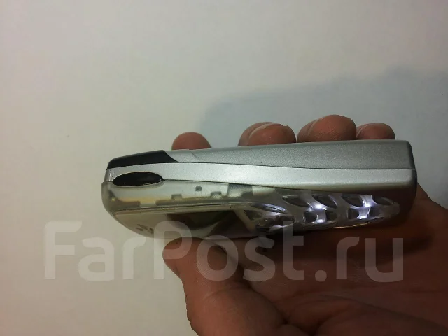 Nokia 8310. �/� ����