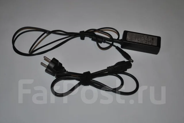 Samsung N145. 1,6����, ��� 1024 ��, ���� 150���, WiFi: 1, ����������� �� 3��. ����