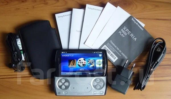 Sony Ericsson Xperia Play. ����� ����
