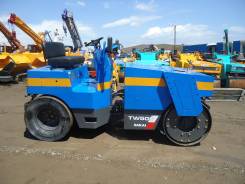 Sakai TW500. Каток