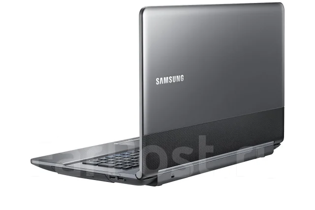 Samsung RC720. 2,3����, ��� 4 ��, ���� 500���, WiFi: 1, Bluetooth: 1 ����