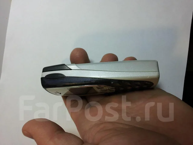 Nokia 8310. �/� ����