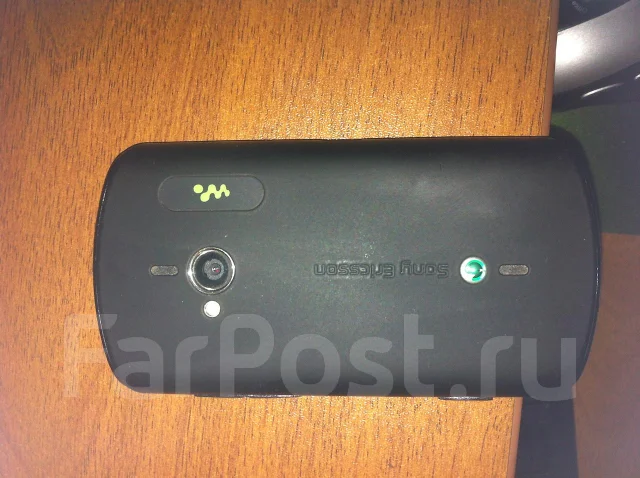 Sony Ericsson Walkman Live WT19i ����