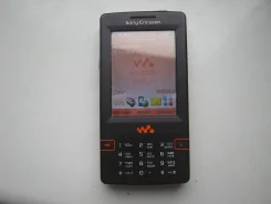 Sony Ericsson Walkman W950i ����