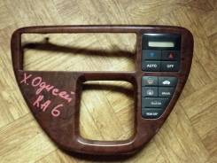 Панели и облицовка салона. Honda Odyssey, RA6