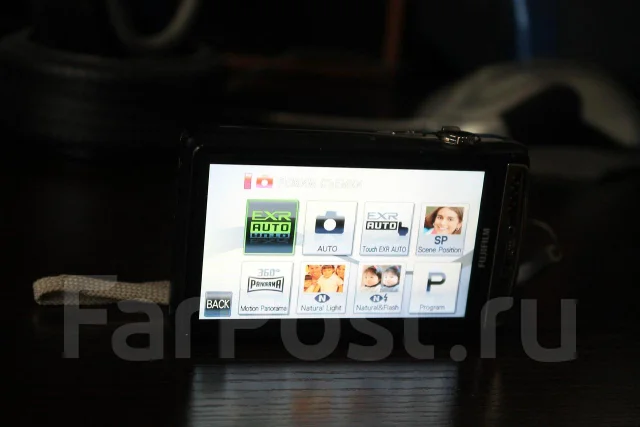 Fujifilm FinePix Z900EXR. 9 - 9.9 ��, ���: 5� ����