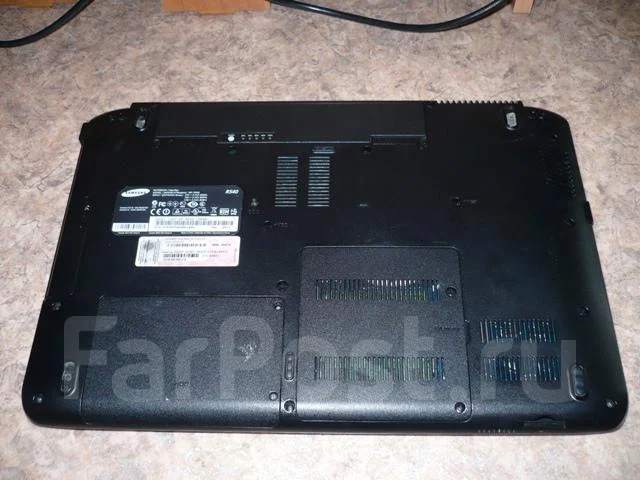 Samsung R540. ��� 3072 ��, ���� 320���, WiFi: 1, ����������� �� 3��. ����