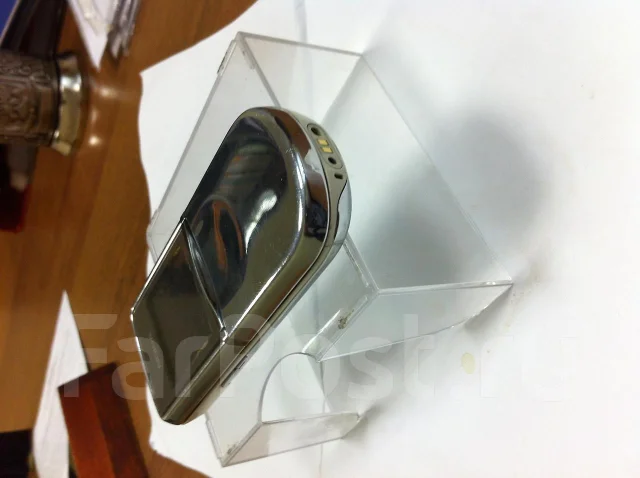 Nokia 8800 Sirocco Edition. �/� ����