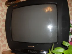 Goldstar. CRT (���)