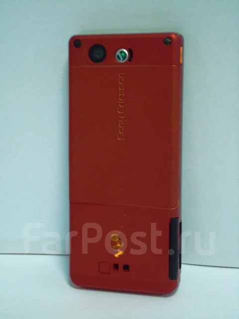Sony Ericsson Walkman W880i. �/� ����