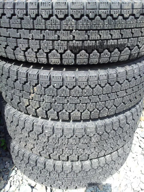 Bridgestone Blizzak VM-41. �/�, ����� 10 % ����