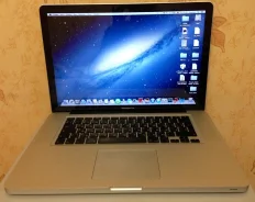 Apple MacBook Pro 15 2010 Mid. 2,4����, ��� 4 ��, ���� 250���, WiFi: 1, Bluetooth: 1, ����������� �� 4��. ����