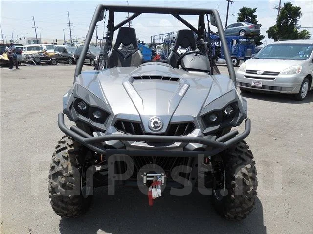 BRP Can-Am Commander XT. ��������, ��, ��� ������� ����