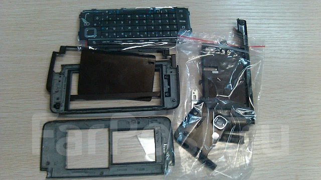 Nokia E90 ����