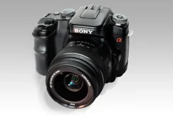 Sony Alpha DSLR-A100. 10 - 14.9 �� ����