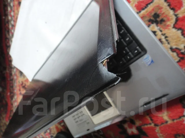 ASUS X50SL. 2,2����, ��� 3072 ��, ���� 250���, WiFi: 1, Bluetooth: 1, ����������� �� 2��. ����