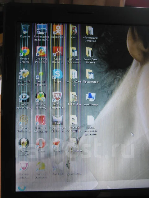 Lenovo G570. 2,2����, ��� 2048 ��, ���� 320��� ����