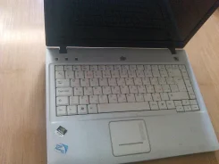DNS Travel. 2,2����, ��� 3072 ��, ���� 320���, WiFi: 1, Bluetooth: 1, ����������� �� 3��. ����