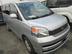 Toyota Voxy. AZR65, 1AZFSE