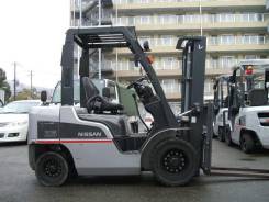 Nissan. Автопогрузчик , 2 000 куб. см., 1 500 кг.