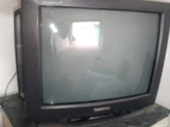 Toshiba. CRT (���) ����