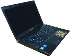 Toshiba Portege R705-P25. 2,3����, ��� 4 ��, ���� 128���, WiFi, Bluetooth, ����������� �� 4��. ����