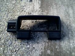 Консоль панели приборов. Toyota 4Runner, LN51, LN56, LN65, LN66, RN50, RN55, RN60, RN61, RN65, RN66, RN70, RN75, VZN61, VZN66 Toyota Hilux, LN50, LN51...