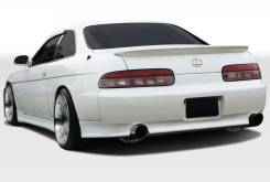 Порог пластиковый. Toyota Soarer