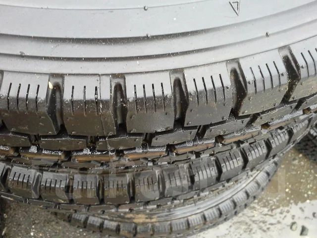 Yokohama TY228. 2012 ���, ����� ����