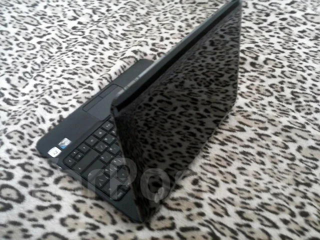 HP Mini 110-3050er. 1,6����, ��� 2048 ��, ���� 250���, WiFi: 1, Bluetooth: 1, ����������� �� 6��. ����