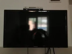 Samsung ue32eh4000. LCD (��) ����
