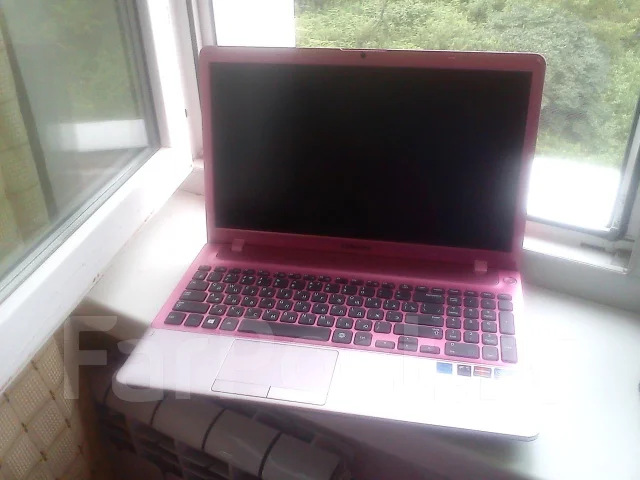 Samsung 350V5C. ���� 750��� ����