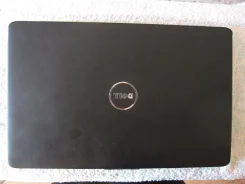 DELL Inspiron 1545. 1,9����, ��� 3072 ��, ���� 130���, WiFi, Bluetooth, ����������� �� 2��.