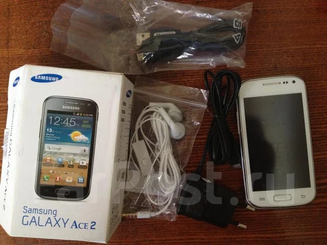 Samsung Galaxy Ace 2 ����