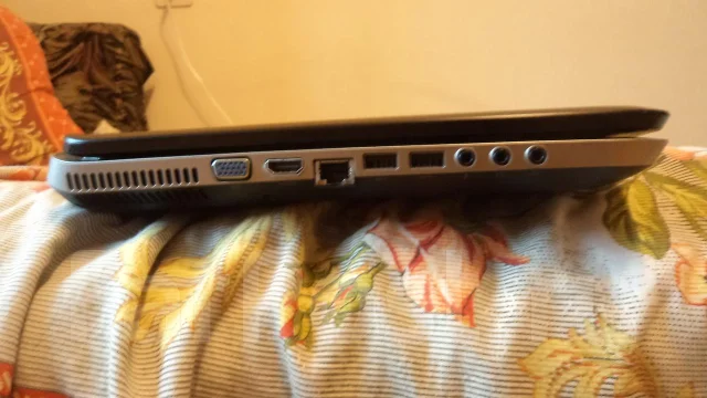 HP PAVILION dv7-6101er. 1,6����, ��� 6 ��, ���� 500���, WiFi: 1, Bluetooth: 1 ����
