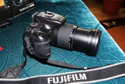 Fujifilm FinePix S200EXR ����