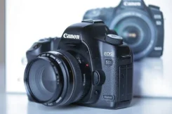 Canon EOS 5D Mark II Body. 20 � ����� �� ����