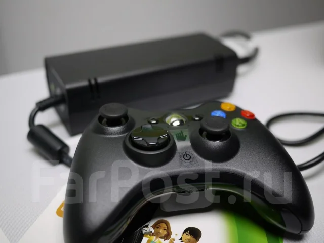 Microsoft Xbox 360 Slim ����