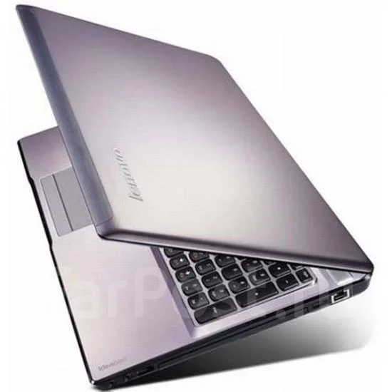 Lenovo IdeaPad Z570. 220����, ��� 6 ��, ���� 500���, WiFi: 1, Bluetooth: 1, ����������� �� 6��. ����