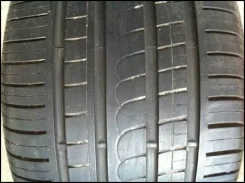 Pirelli P Zero Rosso. ������, 30�%, 2 ��
