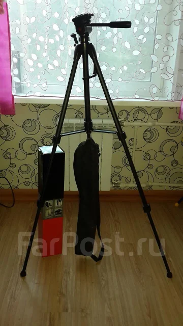 Sony Alpha SLT-A37 Kit ����