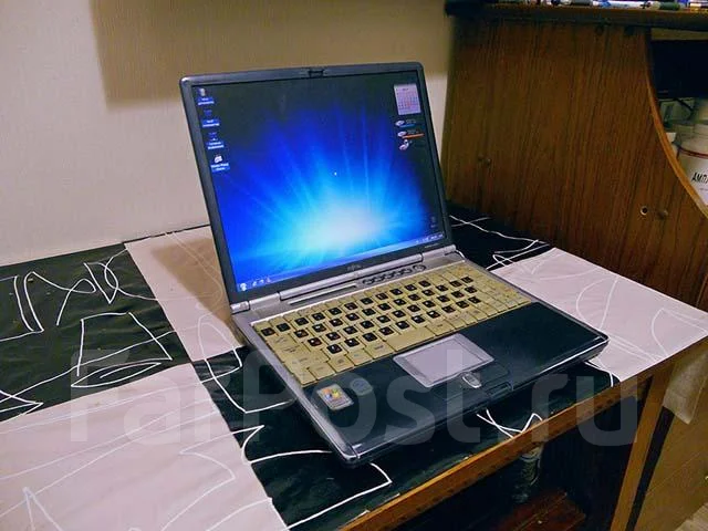 Fujitsu LIFEBOOK. 1����, ��� 256 �� � ������, ���� 10��� ����