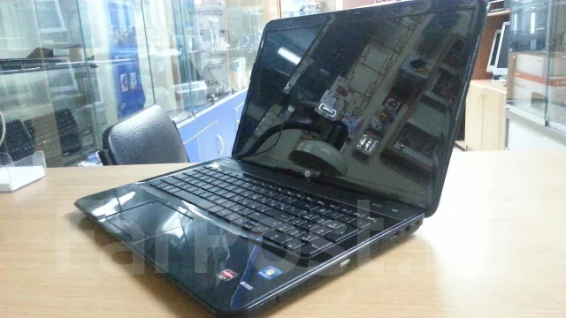 HP Pavilion. 15.6", 2,8����, ��� 4 ��, ���� 500���, WiFi: 1, Bluetooth: 1, ����������� �� 4��. ����
