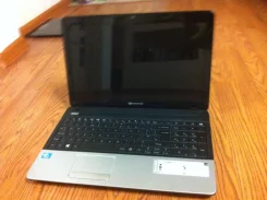 Packard Bell EasyNote TE11. 15.6", 1,8����, ��� 4096 ��, ���� 500 ��, Bluetooth, ����������� �� 4 �.