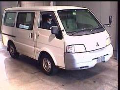 Mitsubishi Delica. SK22MN, R2