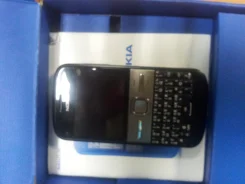 Nokia E5 ����