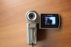 Mustek DV-5000. 4 - 4.9 ��, � ����������