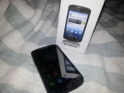 ZTE Skate. �/� ����