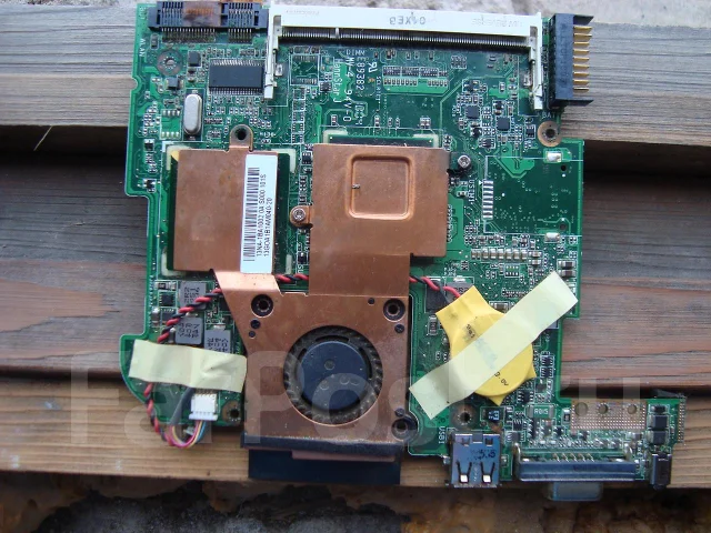 ASUS Eee PC 1001HA. 160����, ��� 2048 ��, ���� 120���, WiFi: 1 ����
